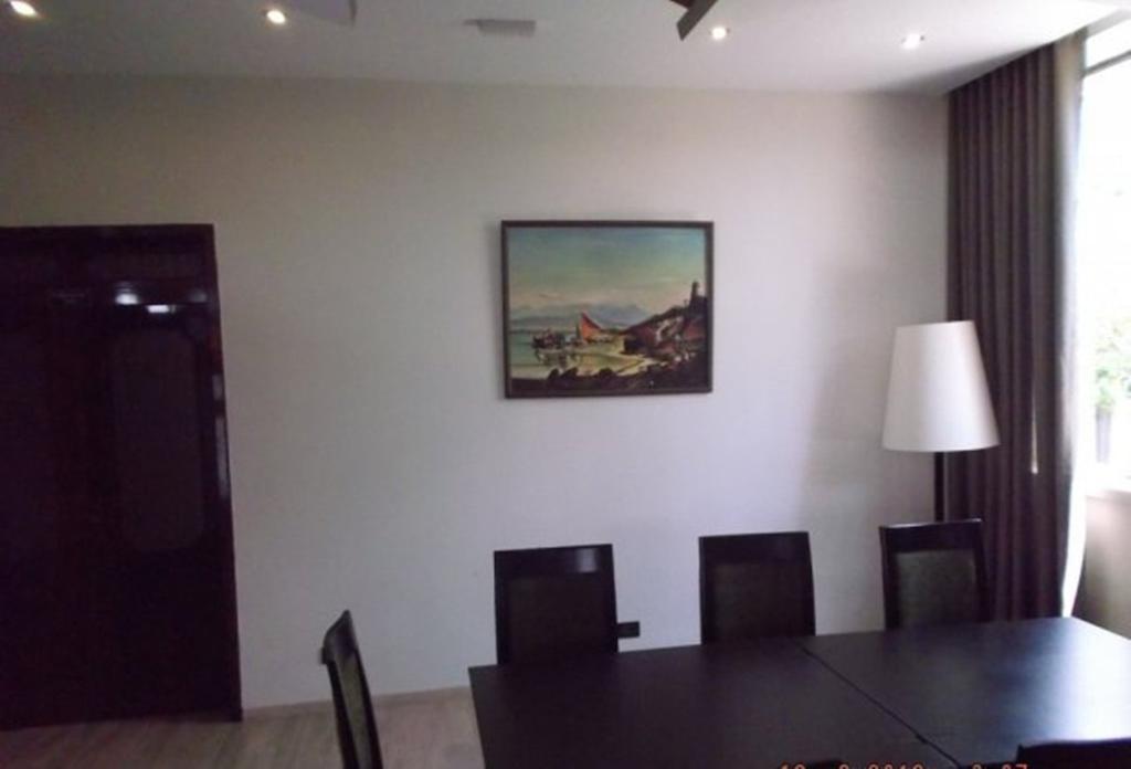 Sirena Hotel Tushemisht Ngoại thất bức ảnh